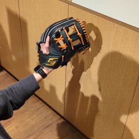 FIVE（ファイブ）／お客様にご購入頂いた内野手グラブ［F601］が