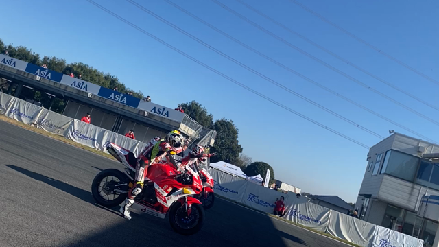 筑波サーキット1000で走ってきましたの記事動画