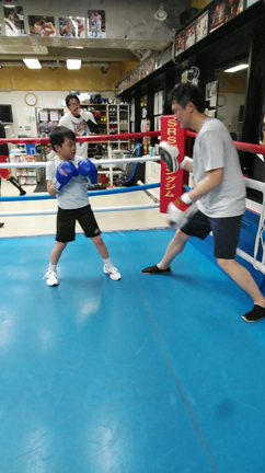 長身サウスポー同士の実戦から親子でミットの記事動画