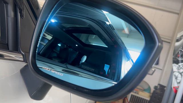 アウトランダーPHEV、ミラーレンズ交換&amp;バイザー取付♪の記事動画