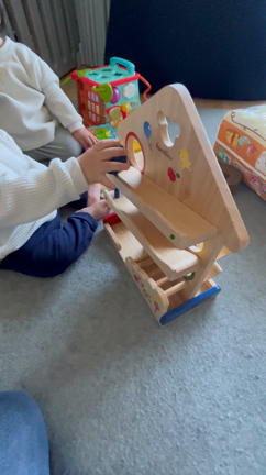 子ども同士の刺激で、いきなりの成長！の記事動画