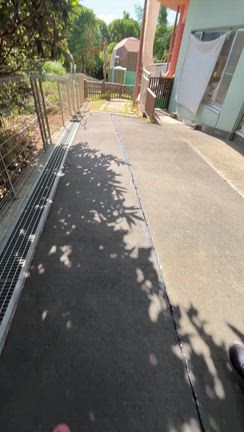 お父さん必見‼️暑い中の草取りを少しでも楽にする方法教えます‼️の記事動画