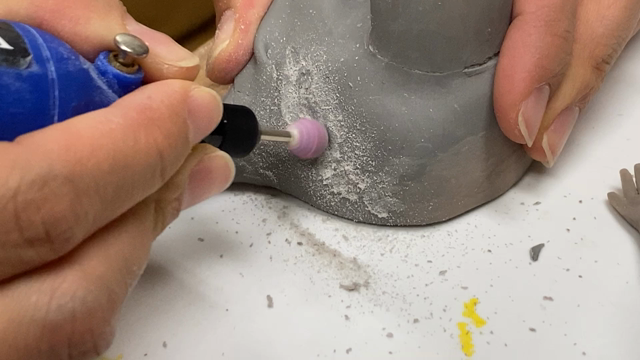 今日はキムラヒデキ先生の造形教室です♪女性の生徒さんがフィギュアを作っていますよ♪の記事動画