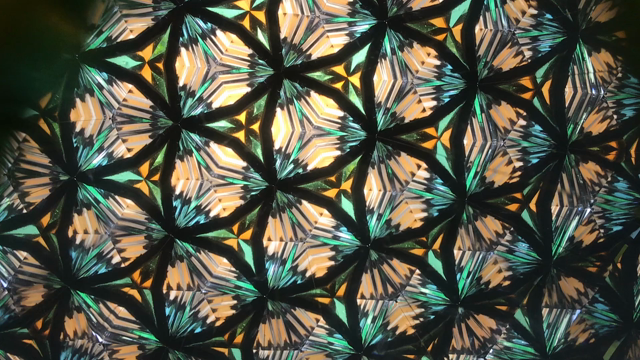 万華鏡三昧の記事動画