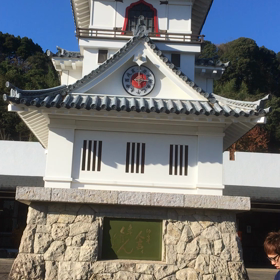 人吉駅のからくり時計の画像