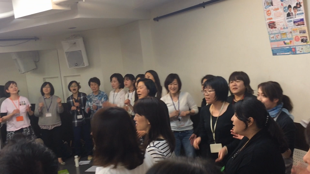 ギターのしのぶさんがキター！の記事動画