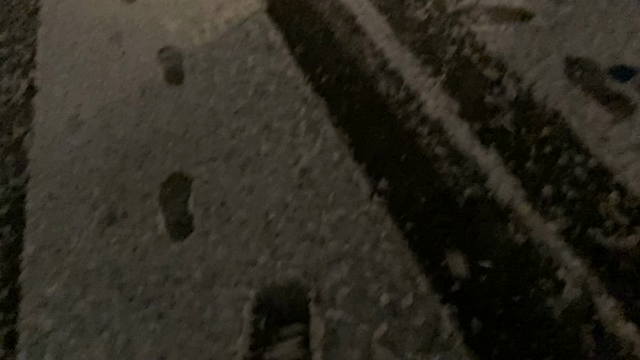 路面凍結にお気をつけ下さい！の記事動画