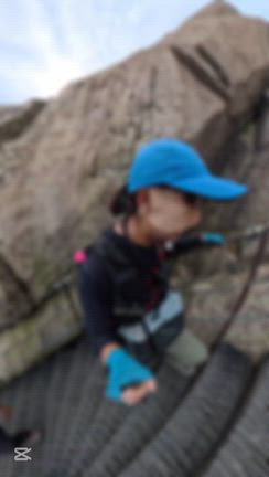 韓国 日韓登山会 北漢山の頂上が凄いことになってましたの記事動画