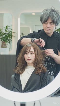 美容室におけるAI活用法の記事動画