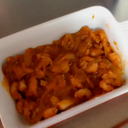 海老の旨味が濃縮！海老クリームのシェーズパイ風！！の記事動画