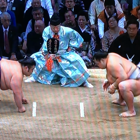 九州場所十日目の画像