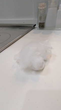簡単裏技！ティッシュの底上げがバネいらず！排水ネットの記事動画