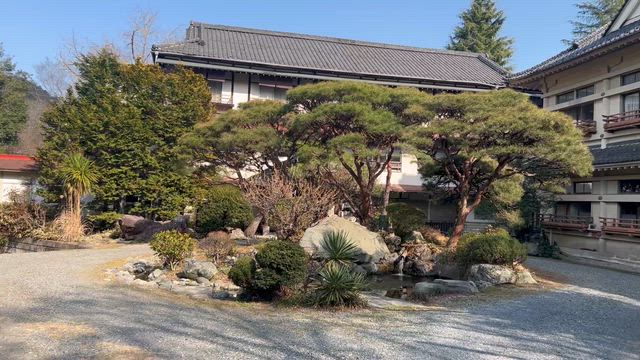 #1110【秘湯温泉Vol.5】群馬県 八潮温泉『映し絵の宿 神水館』①(1日目)の記事動画