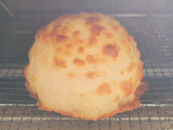 美味しいチーズドームパン焼けましたの記事動画