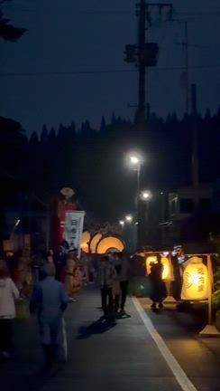 なぜ750年前から続く、この小さなエリアの祭りがこんなにも人を惹きつけるのかの記事動画
