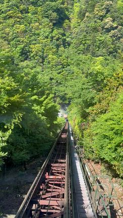 ケーブルカーで降りる秘境の湯♨　徳島県三好市「ホテル祖谷温泉」の記事動画