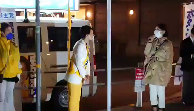 秋晴れの空を見ていてふと思ったことの記事動画