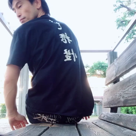 ベンチを見かけたら⁉️の画像