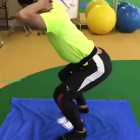 学生アスリートのトレーニング指導の画像