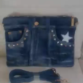 デニムリメイクバッグ風スタッズクラッチバッグ・ネイビーの画像