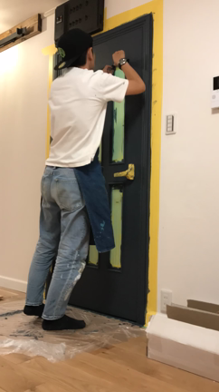 予算20万円で築30年のボロ家をまるっとDIY その⑪ドア塗装の記事動画