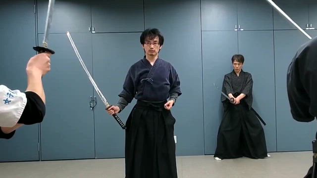 稽古場通信　No.663　１対複数の殺陣について。の記事動画