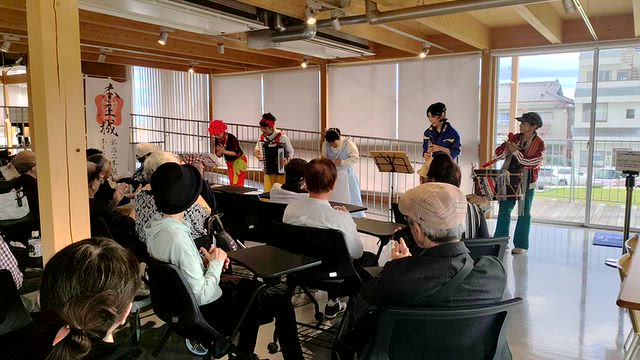 10月のよってこ音楽会♫の記事動画
