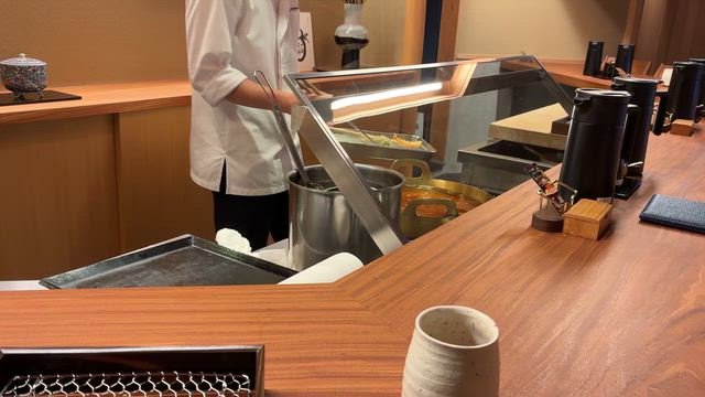 今だけ500円オフ！「北新地 天ぷら 拾幸」の味をお得に楽しめるチャンス！の記事動画