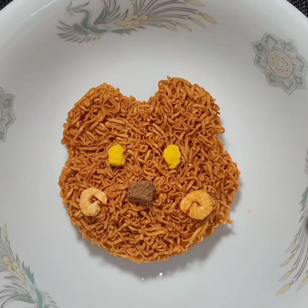 【お菓子な(食品も)図鑑】№075 チキンラーメンのくまさんの記事動画