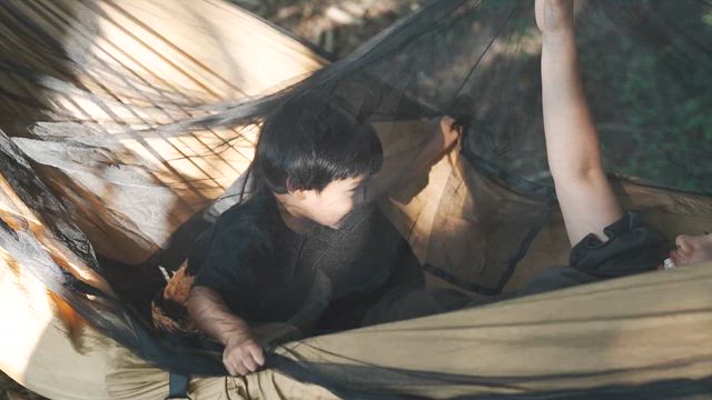 【浦河】感動がとまらない...人生初体験の牧場サファリ！の記事動画