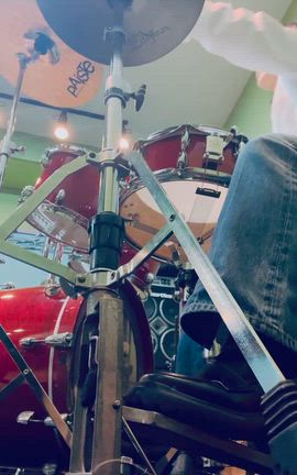 明日はBOGEY’S NIGHT♪／ちょいsongは『駅』／ちょいドラムは『Pretender』の記事動画
