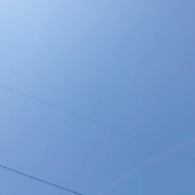 空を見るの 画像