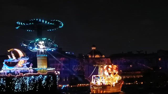 ディズニーシーで叱られたけどめげずに楽しんだ（笑）の記事動画