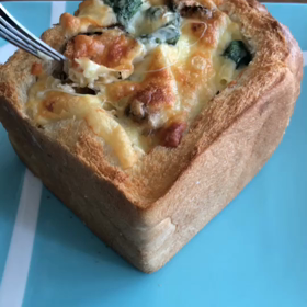 グラタンパンは美味しい！！天然酵母やから？？の画像