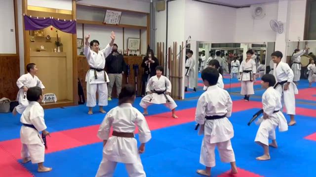 アメリカ代表、知念レイ明優選手が来てくれました❗️の記事動画