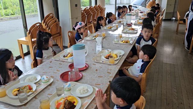 夕食の記事動画