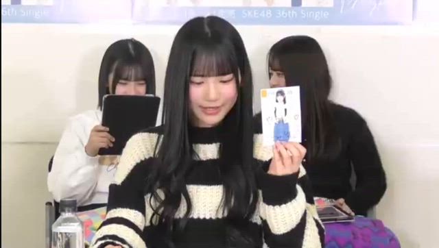 3475サンダルサイン会配信、2本だよー、13期わいかーの記事動画