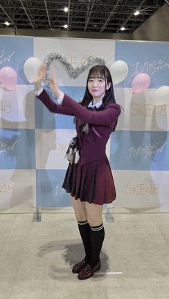 3504サンダル1ショ会、照れまくり等身大アイドルの記事動画