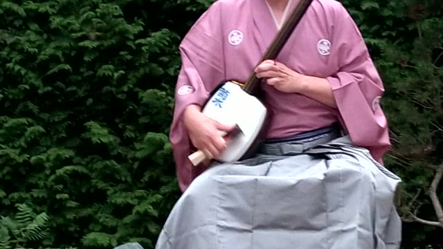 津軽三味線奏者の人がブロツワフに来たの記事動画