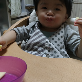 りんご大好きの画像