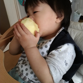 まだまだ食べるの画像