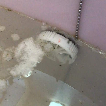 お湯張りで汚れが出てきて、臭いもする！とのことで、ご依頼いただきました。の記事動画