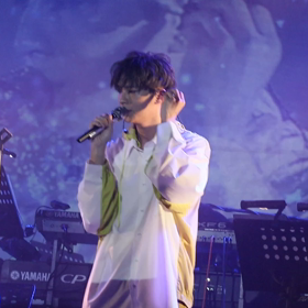 Aaron yan live in Taipeiの画像