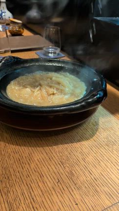 ワクワクする、火ノ鳥さんのフルコース(^^)春の食材と名物の鱶鰭土鍋ごはんの記事動画
