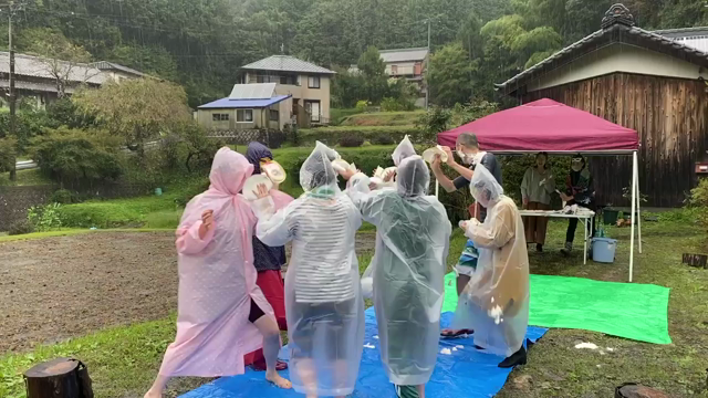 36歳、初めてパイ投げやってみたの記事動画