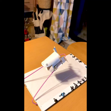 今日の工作。カエルが飛びます。の記事動画