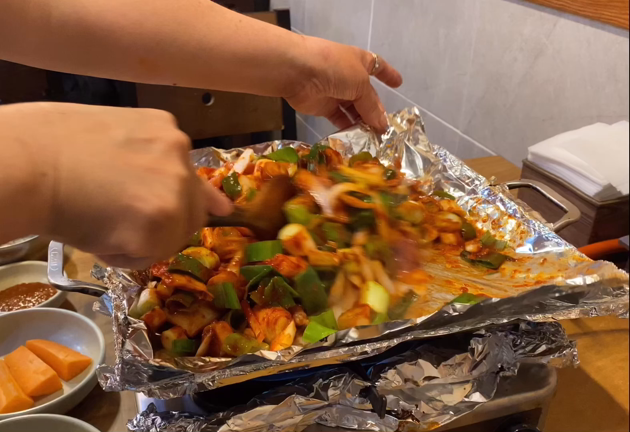 【釜山】プサン名物コムジャンオが美味し過ぎてやばかった。。コリコリ食感のうなぎって知ってますか？の記事動画