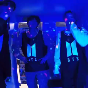 【BTS】マイクを探すテテが可愛すぎて尊い♡♡♡の画像
