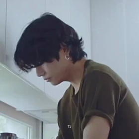 【BTS】キッチンに立つ“キム・テヒョン”に心もってかれた～♡♡♡の画像