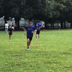 1000m⑨の画像